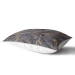 - Rh-Dik-8145-Gorsel2 - Realhomes Siyah Zemin Üzerinde Gold Detaylı Mermer Desenli Modern Dikdörtgen Yastık Kırlent Kılıfı Realhomes