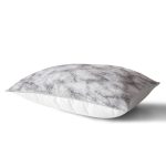 - Rh-Dik-8146-Gorsel2 - Realhomes Beyaz Zemin Üzerinde Siyah Mermer Desenli Dikdörtgen Yastık Kırlent Kılıfı Realhomes