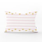 - Rh-Dik-8248-Gorsel1 - Realhomes Beyaz Zemin Üzerinde Pembe Yatay Çizgili Gold Detaylı Kalp Desenli Dikdörtgen Yastık Kılıfı Realhomes