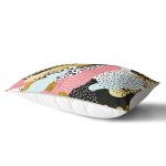 - Rh-Dik-8272-Gorsel2 - Realhomes Beyaz Zemin Üzerinde Gold Detaylı Renkli Geometrik Desenli Dikdörtgen Yastık Kırlent Kılıfı Realhomes