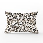 - Rh-Dik-8295-Gorsel1 - Realhomes Beyaz Zemin Üzerinde Renkli Geometrik Desenli Dijital Baskılı Modern Dikdörtgen Yastık Kılıfı Realhomes