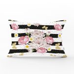 - Rh-Dik-8299-Gorsel1 - Realhomes Beyaz Zemin Üzerinde Siyah Yatay Çizgili Çiçek Desenli Dikdörtgen Yastık Kırlent Kılıfı Realhomes