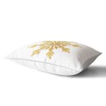 - Rh-Dik-8312-Gorsel2 - Realhomes Beyaz Zemin Üzerinde Gold Detaylı Kartanesi Desenli Dikdörtgen Yastık Kırlent Kılıfı Realhomes