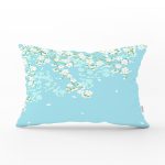 - Rh-Dik-8351-Gorsel1 - Realhomes Mavi Zemin Üzerinde Papatya Desenli Dijital Baskılı Modern Dikdörtgen Yastık Kırlent Kılıfı Realhomes