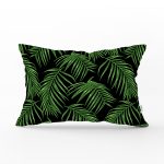 - Rh-Dik-8357-Gorsel1 - Realhomes Siyah Zemin Üzerinde Yeşil Yaprak Desenli Dikdörtgen Yastık Kırlent Kılıfı Realhomes