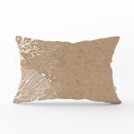 - Rh-Dik-8367-Gorsel1 - Realhomes Renkli Zeminli Beyaz Yaprak Desenli Dijital Baskılı Modern Dikdörtgen Yastık Kırlent Kılıfı Realhomes