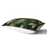 Siyah Zemin Üzerinde Yaprak Desenli Dijital Baskılı Modern Dikdörtgen Yastık Kırlent Kılıfı Realhomes