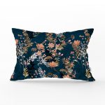 - Rh-Dik-8516-Gorsel1 - Realhomes Rengarenk Zemin Üzerinde Çiçek Desenli Dijital Baskılı Modern Dikdörtgen Yastık Kırlent Kılıfı Realhomes