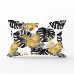 - Rh-Dik-8553-Gorsel1 - Realhomes Beyaz Zemin Üzerinde Gold Detaylı Siyah Yaprak Desenli Dikdörtgen Yastık Kırlent Kılıfı Realhomes