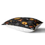 - Rh-Dik-8571-Gorsel2 - Realhomes Siyah Zeminli Bal Kabağı Desenli Dijital Baskılı Modern Dikdörtgen Yastık Kırlent Kılıfı Realhomes