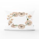 - Rh-Dik-8581-Gorsel1 - Realhomes Beyaz Zemin Üzerinde Çiçek Desenli Dijital Baskılı Modern Dikdörtgen Yastık Kırlent Kılıfı Realhomes