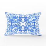Beyaz Zemin Üzerinde Çini Desenli Dijital Baskılı Modern Dikdörtgen Yastık Kırlent Kılıfı Realhomes