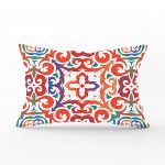 Beyaz Zemin Üzerinde Çini Desenli Dijital Baskılı Modern Dikdörtgen Yastık Kırlent Kılıfı Realhomes