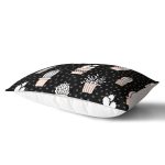 - Rh-Dik-8853-Gorsel2 - Realhomes  Siyah Zemin Üzerinde Kaktüs Desenli Dijital Baskılı Modern Dikdörtgen Yastık Kırlent Kılıfı Realhomes