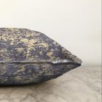 - Sonil-K-7014-Gorsel3 - Realhomes  Koyu Renkli Gradyan Desenli Dijital Baskılı Modern Raşel Kadife Yastık Kırlent Kılıfı Realhomes