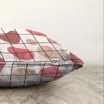 - Sonil-K-7035-Gorsel3 - Realhomes Renkli Bohem Zeminli Kare Çizgiler Dijital Baskılı Modern Raşel Kadife Yastık Kırlent Kılıfı Realhomes