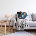 - Sonil-K-7059-Gorsel2 - Realhomes  Estetik Tasarımlı Geometrik Şekiller Dijital Baskılı Modern Raşel Kadife Yastık Kırlent Kılıfı Realhomes