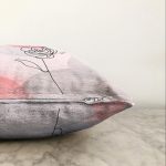 - Sonil-K-7083-Gorsel3 - Realhomes  Pastel Renkli Onedraw Gül Resimli Dijital Baskılı Modern Raşel Kadife Yastık Kırlent Kılıfı Realhomes