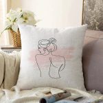 - Sonil-K-7093-Gorsel1 - Realhomes  Beyaz Zeminde Bayan Desenli Dijital Baskılı Modern Raşel Kadife Yastık Kırlent Kılıfı Realhomes