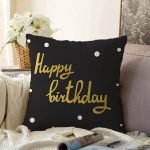 Siyah Zeminde Gold Yıldız Desenli Dijital Baskılı Modern Raşel Kadife Yastık Kırlent Kılıfı Realhomes