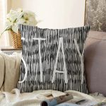 - Sonil-K-7134-Gorsel1 - Realhomes Siyah Beyaz Zeminli Onedraw Çizimli Stay Yazılı Modern Raşel Kadife Yastık Kırlent Kılıfı Realhomes