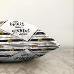 - Sonil-K-7168-Gorsel3 - Realhomes  Beyaz Zeminde Gold Yapraklı Thanks Yazılı Raşel Kadife Yastık Kırlent Kılıfı Realhomes