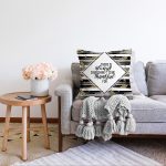 - Sonil-K-7169-Gorsel2 - Realhomes  Siyah Beyaz Zeminde Gold Yapraklı Thanks Yazılı Modern Raşel Kadife Yastık Kırlent Kılıfı Realhomes