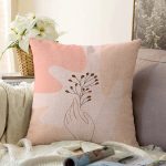 - Sonil-K-7238-Gorsel1 - Realhomes  Pudra Zeminde Onedraw Çizimli Yaprak Desenli Dijital Baskılı Modern Raşel Kadife Kırlent Kılıfı Realhomes