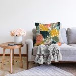 Pudra Zeminde Renkli Yaprak Desenli Dijital Baskılı Modern Raşel Kadife Yastık Kırlent Kılıfı Realhomes