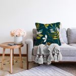 - Sonil-K-7306-Gorsel2 - Realhomes  Renkli Zemin Üzerinde Yaprak Motifli Dijital Baskılı Modern Raşel Kadife Yastık Kırlent Kılıfı Realhomes