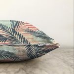 - Sonil-K-7328-Gorsel3 - Realhomes  Renkli Zemin Üzerinde Onedraw Çizimli Yaprak Motifli Raşel Kadife Yastık Kırlent Kılıfı Realhomes