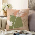 - Sonil-K-7333-Gorsel1 - Realhomes  Renkli Zemin Üzerinde Yaprak Motifli Dijital Baskılı Modern Raşel Kadife Yastık Kırlent Kılıfı Realhomes