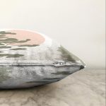 - Sonil-K-7339-Gorsel3 - Realhomes  Beyaz Zeminde Orman Desenli Dijital Baskılı Modern Raşel Kadife Yastık Kırlent Kılıfı Realhomes