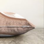 - Sonil-K-7344-Gorsel3 - Realhomes  Pastel Renkli Yaprak Motifli Dijital Baskılı Modern Raşel Kadife Yastık Kırlent Kılıfı Realhomes