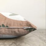 - Sonil-K-7346-Gorsel3 - Realhomes  Pastel Renkli Onedraw Yaprak Resimli Dijital Baskılı Modern Raşel Kadife Yastık Kırlent Kılıfı Realhomes