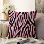 - Sonil-K-7365-Gorsel1 - Realhomes Siyah Zeminli Pembe Renkli Çizim Dijital Baskılı Modern Raşel Kadife Yastık Kırlent Kılıfı Realhomes