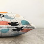 - Sonil-K-7387-Gorsel3 - Realhomes  Renkli Zemin Üzerinde Onedraw Çizimli Yaprak Motifli Raşel Kadife Yastık Kırlent Kılıfı Realhomes