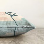 - Sonil-K-7398-Gorsel3 - Realhomes  Rengarenk Zeminde Onedraw Çizimli Çiçek Desenli Dijital Baskılı Modern Raşel Kadife Yastık Kılıfı Realhomes