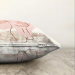 - Sonil-K-7416-Gorsel3 - Realhomes  Beyaz Zeminde Soyut Çizimli Dijital Baskılı Modern Raşel Kadife Yastık Kırlent Kılıfı Realhomes