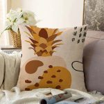 - Sonil-K-7429-Gorsel1 - Realhomes  Renkli Zeminde Onedraw Çizimli Ananas Desenli Dijital Baskılı Modern Raşel Kadife Yastık Kılıfı Realhomes