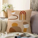 - Sonil-K-7431-Gorsel1 - Realhomes  Renkli Zeminde Onedraw Çizimli Oval Desenli Dijital Baskılı Modern Raşel Kadife Yastık Kılıfı Realhomes