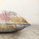 - Sonil-K-7445-Gorsel3 - Realhomes  Renkli Zeminde Onedraw Çizimli Obje Dijital Baskılı Modern Raşel Kadife Yastık Kırlent Kılıfı Realhomes