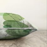 - Sonil-K-7446-Gorsel3 - Realhomes  Renkli Zeminde Yaprak Motifli Dijital Baskılı Modern Raşel Kadife Yastık Kırlent Kılıfı Realhomes