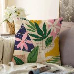 - Sonil-K-7495-Gorsel1 - Realhomes  Renkli Zeminli Yaprak Desenli Onedraw Çizim Dijital Baskılı Modern Raşel Kadife Kırlent Kılıfı Realhomes