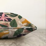 - Sonil-K-7495-Gorsel3 - Realhomes  Renkli Zeminli Yaprak Desenli Onedraw Çizim Dijital Baskılı Modern Raşel Kadife Kırlent Kılıfı Realhomes