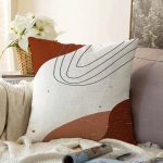 - Sonil-K-7499-Gorsel1 - Realhomes Renkli Zeminli Onedraw Çizimli Geometrik Dijital Baskılı Modern Raşel Kadife Kırlent Kılıfı Realhomes