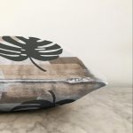 - Sonil-K-7515-Gorsel3 - Realhomes  Renkli Zeminli Onedraw Çizimli Yaprak Desenli Dijital Baskılı Modern Raşel Kadife Yastık Kılıfı Realhomes