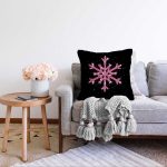 Siyah Zeminli Pembe Renkli Kartanesi Desenli Dijital Baskılı Modern Raşel Kadife Kırlent Kılıfı Realhomes