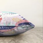 Beyaz Zeminli Renkli Onedraw Çizimli Dijital Baskılı Modern Raşel Kadife Yastık Kırlent Kılıfı Realhomes