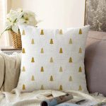 - Sonil-K-7557-Gorsel1 - Realhomes  Beyaz Zemin Üzerinde Gold Renkli Çam Ağacı Desenli Modern Raşel Kadife Yastık Kırlent Kılıfı Realhomes